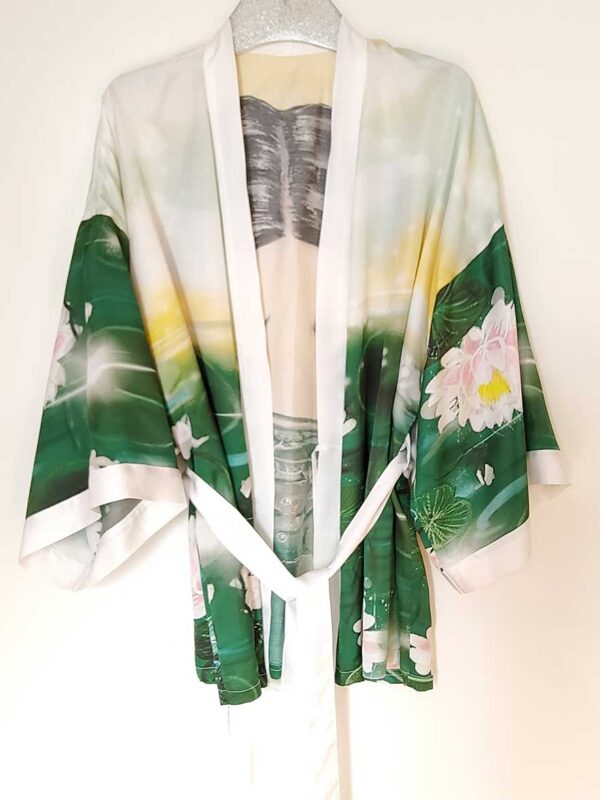 луксозно копринено кимоно
